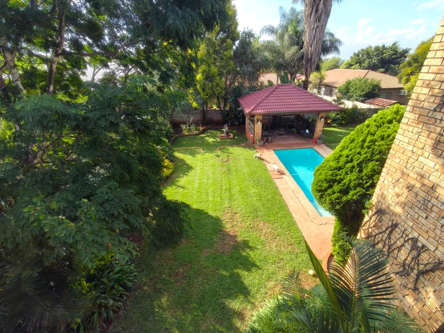 3 Bedroom Property for Sale in Safari Gardens North West